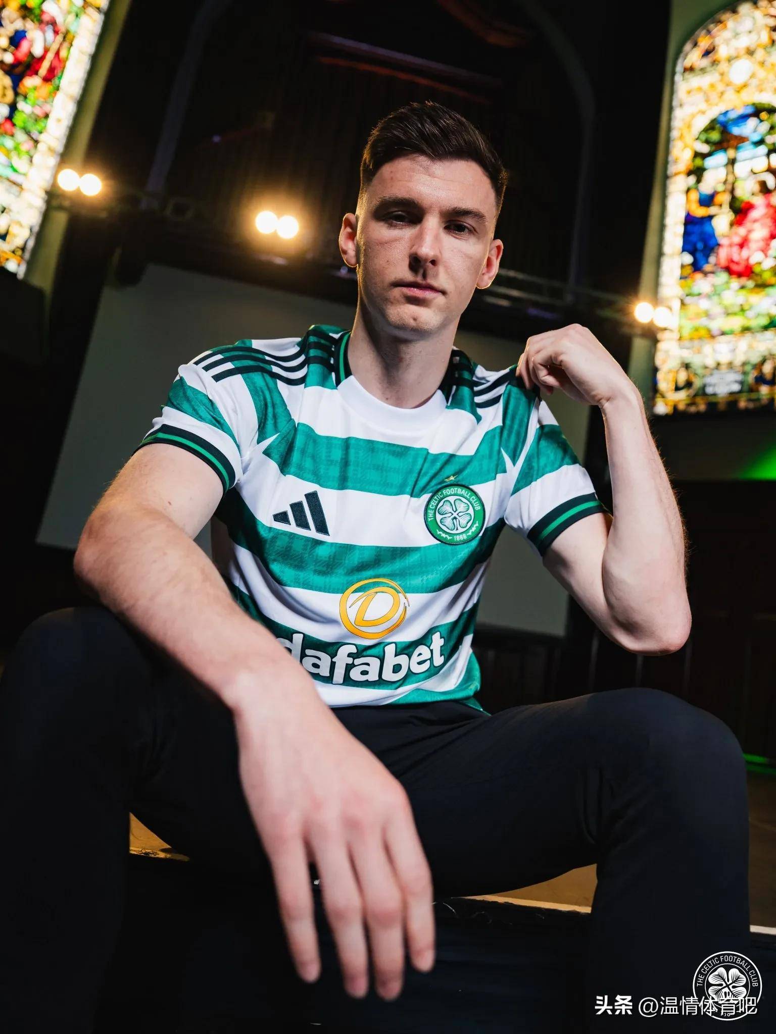 开云app-曼城训练开放日，今晨队长鼓劲引欢呼，德甲在即，球队文化再被提及的简单介绍